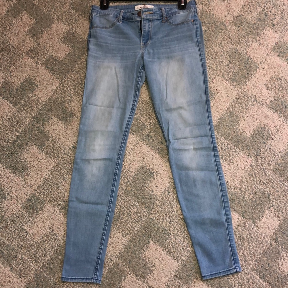 Hollister Light wash blue jeggings SIZE: 5regular